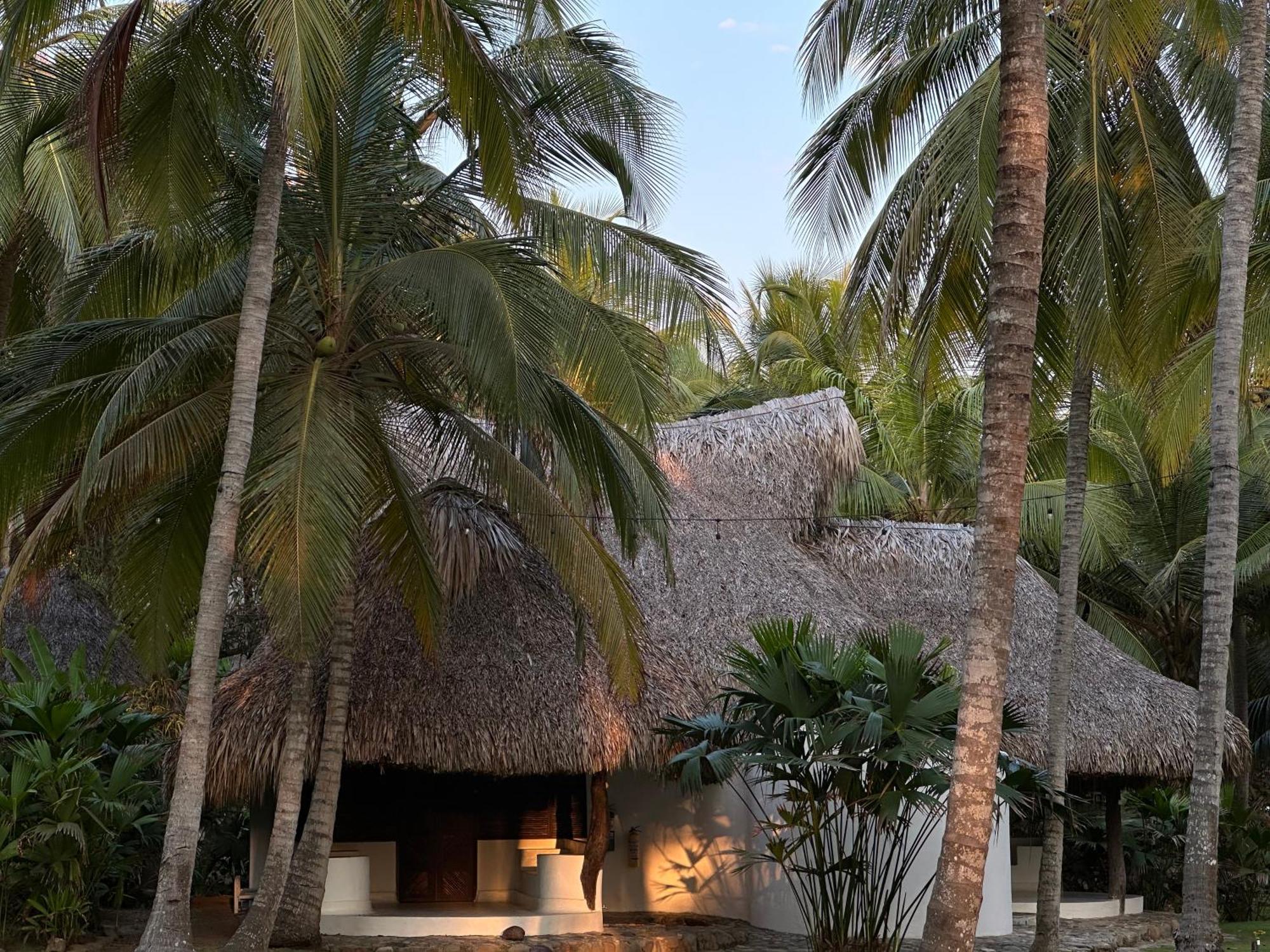 Hotel Casalina Паломино Екстериор снимка